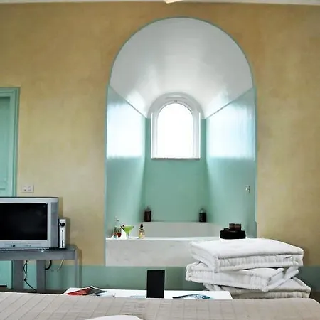 La Di Sofia Bed and Breakfast Καλτανισέττα