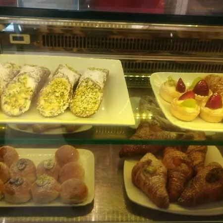 Bed and Breakfast La Di Sofia Καλτανισέττα