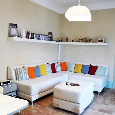 La Di Sofia Bed & Breakfast *